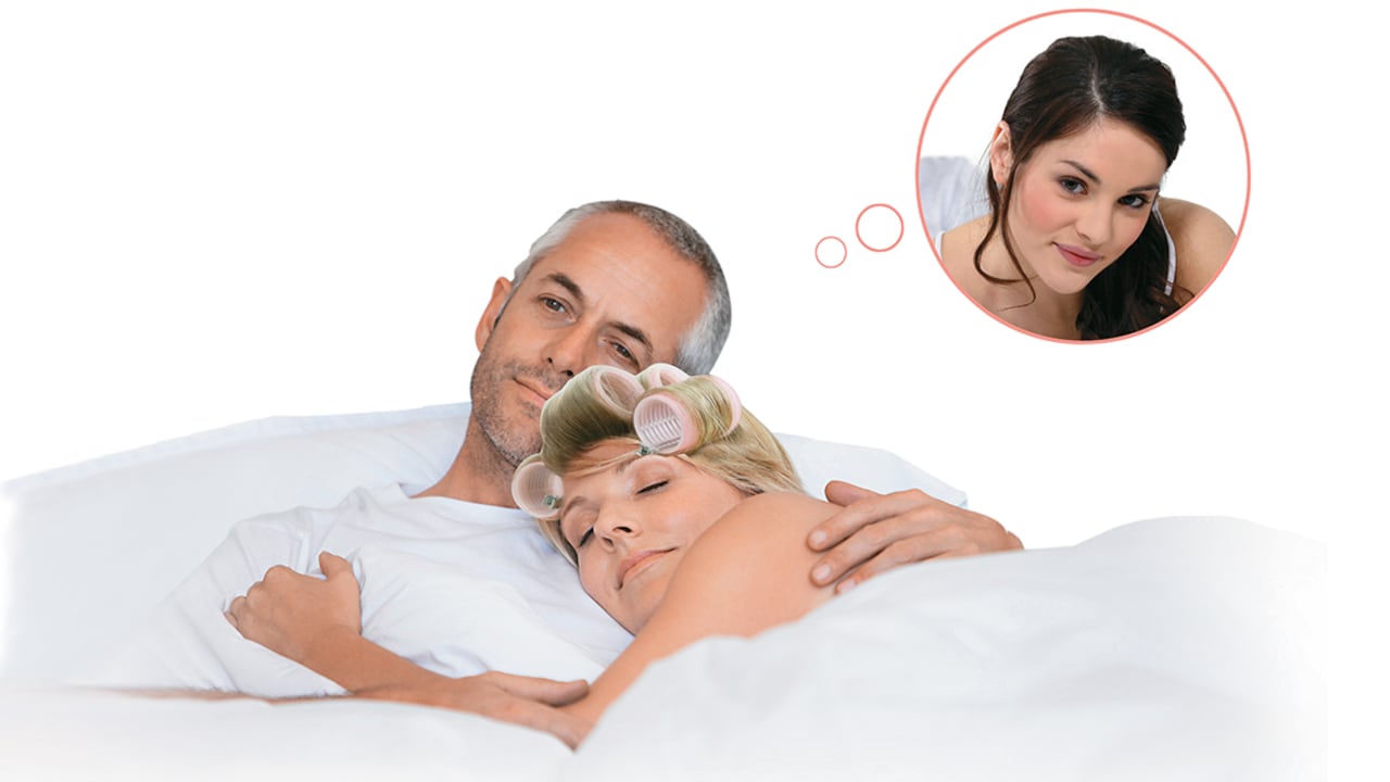 En una relación estable, la carga emocional de los deberes y responsabilidades de la pareja muchas veces se lleva a la cama e interfiere con el deseo. Con un amante todo es juego y diversión.