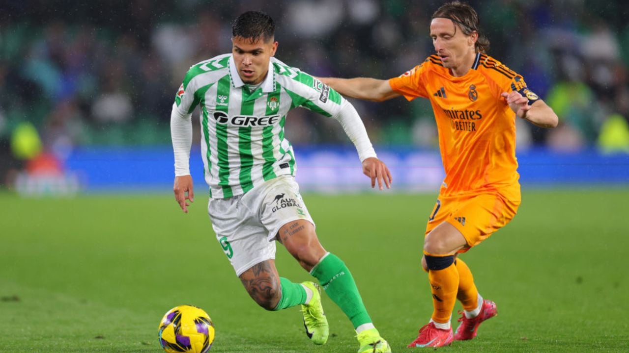 El Cucho ante el Real.