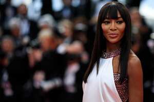 Naomi Campbell se convierte en madre por segunda vez a sus 53 años de edad.