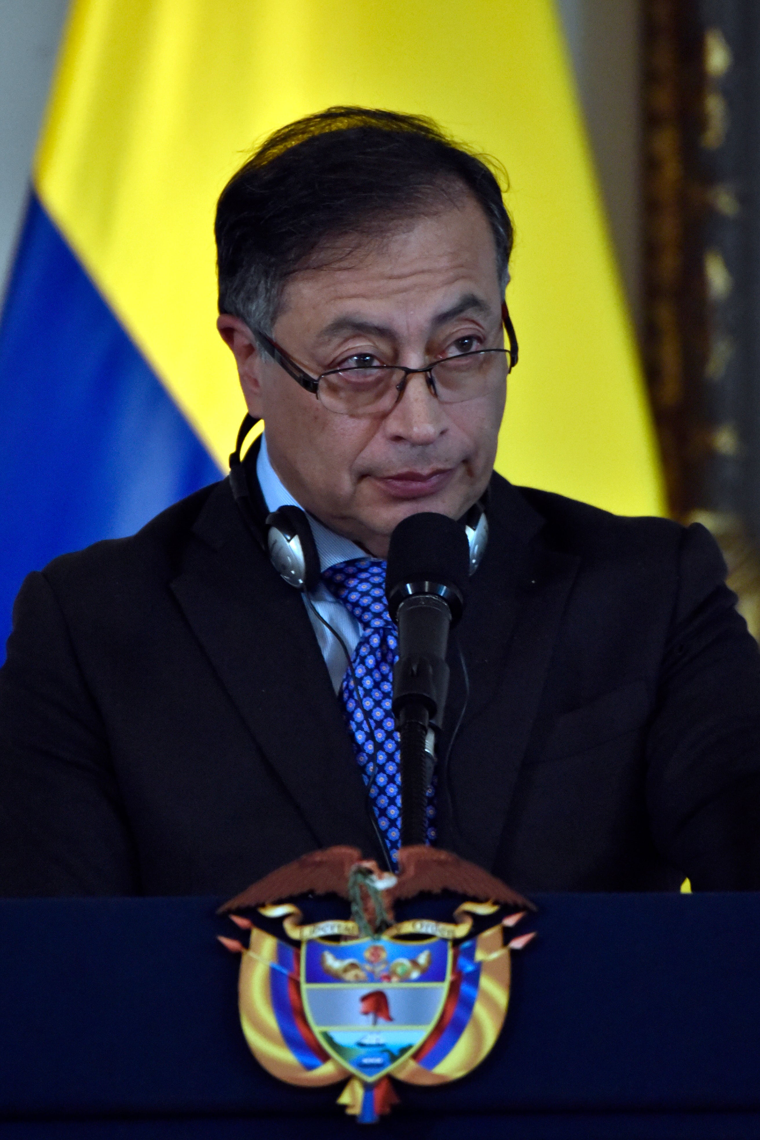 El presidente ha sido cuestionado por su nuevo programa en el que le pagarán a jóvenes por no delinquir.