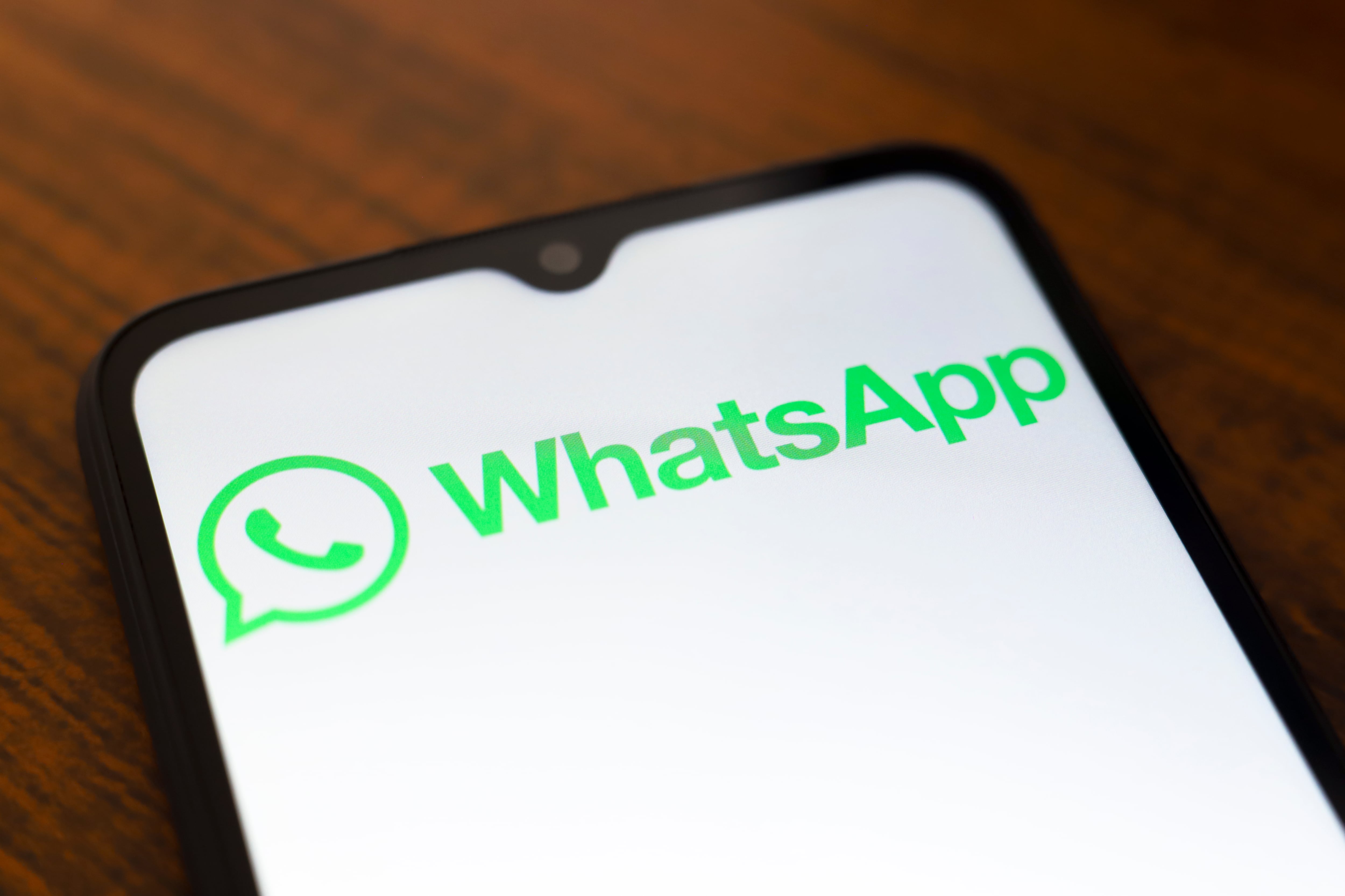 WhatsApp se actualiza frecuentemente con nuevas funciones y herramientas.