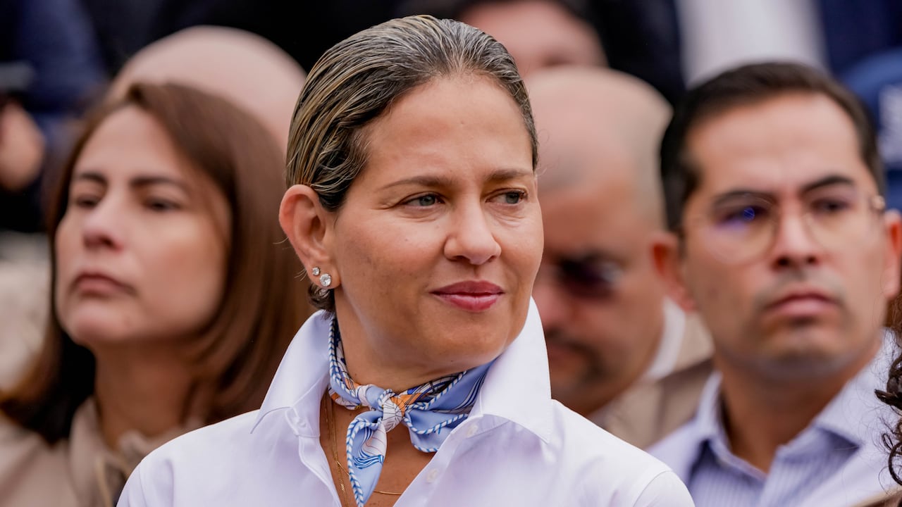 Verónica Alcocer aterriza en Suecia bajo la sombra de graves denuncias por presunta corrupción