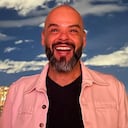 El presentador dejó claro por qué se cuida cuando tiene intimidad con otras personas. Foto: Instagram @carlitosvargas.