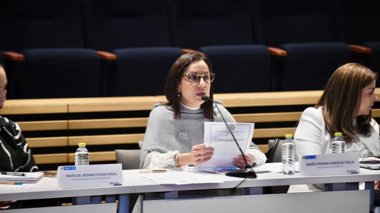 El Ministerio TIC adjudicó a la Unión Temporal ETB NET Colombia Conectada, de la cual hacen parte ETB y Skynet, el contrato de Centros Digitales.