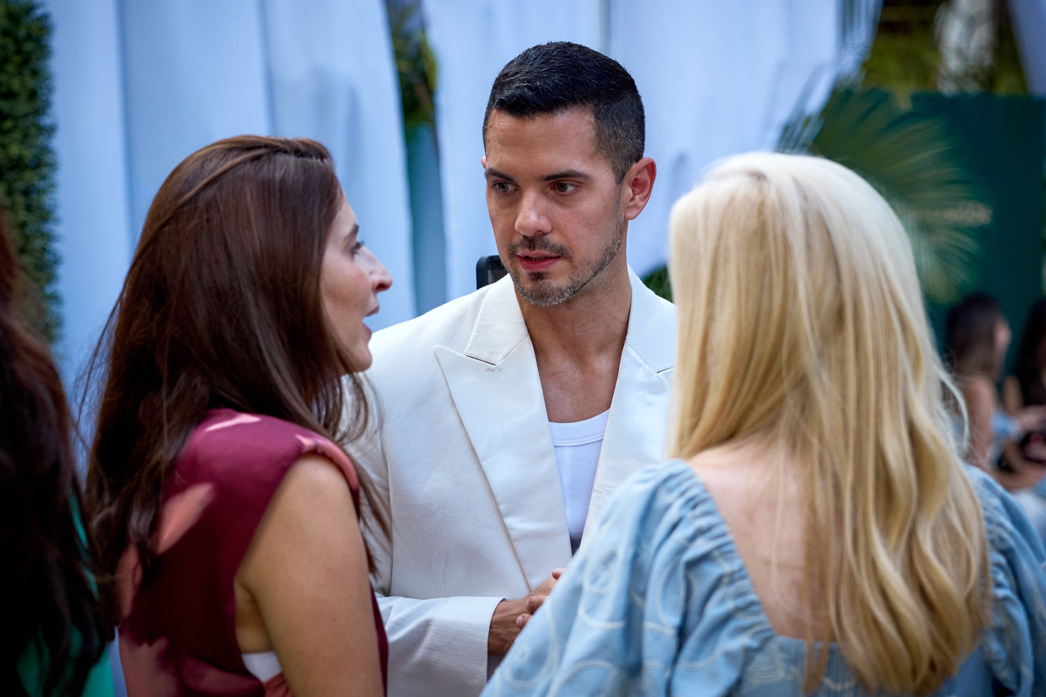 Colombiamoda Miami 2026 inició su tercera edición en Wynwood con una agenda que integra desfiles, pop up de marcas, experiencias de moda y bienestar, y espacios de relacionamiento estratégico, consolidándose como una de las principales plataformas de internacionalización para la moda colombiana en Estados Unidos