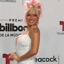 La artista paisa lució un vestido blanco y el cabello recogido