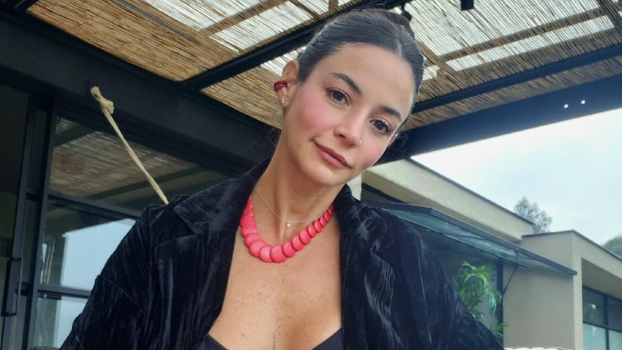 La presentadora le terminó pagando 900 mil pesos a los estafadores.