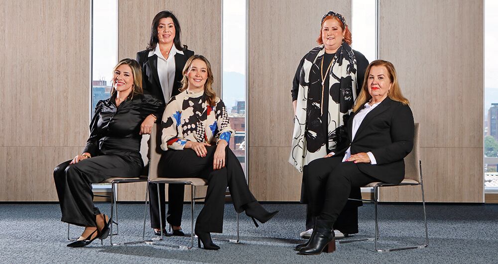 De izquierda a derecha:Luz Danis Reyes, rectora del Colegio Boston Internacional; Alba Rocío Villamizar, rectora del Colegio Bilingüe Divino Niño; Carolina Charry, rectora del Colegio New Cambridge; Viviana Monje,rectora del Colegio Empresarial de Los Andes, y Esperanza Rivas, rectora del Colegio Bilingüe Diana Oese.