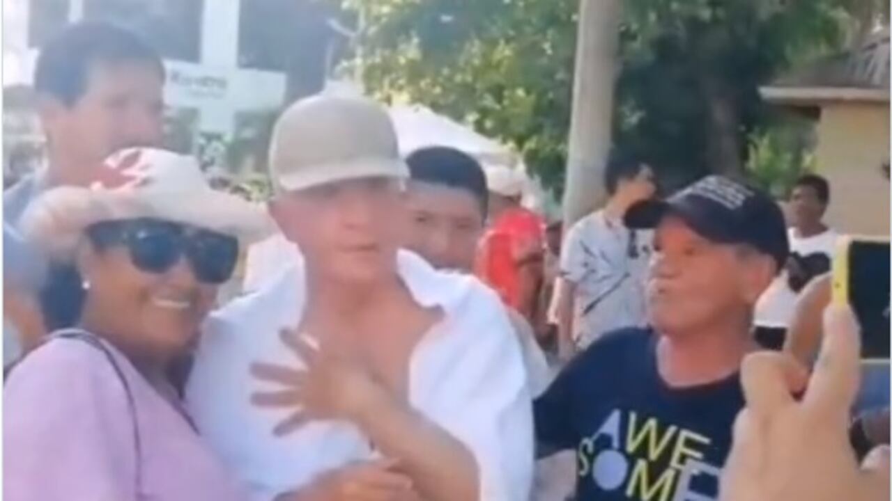 Expresidente Álvaro Uribe Vélez, durante una visita en San Andrés.