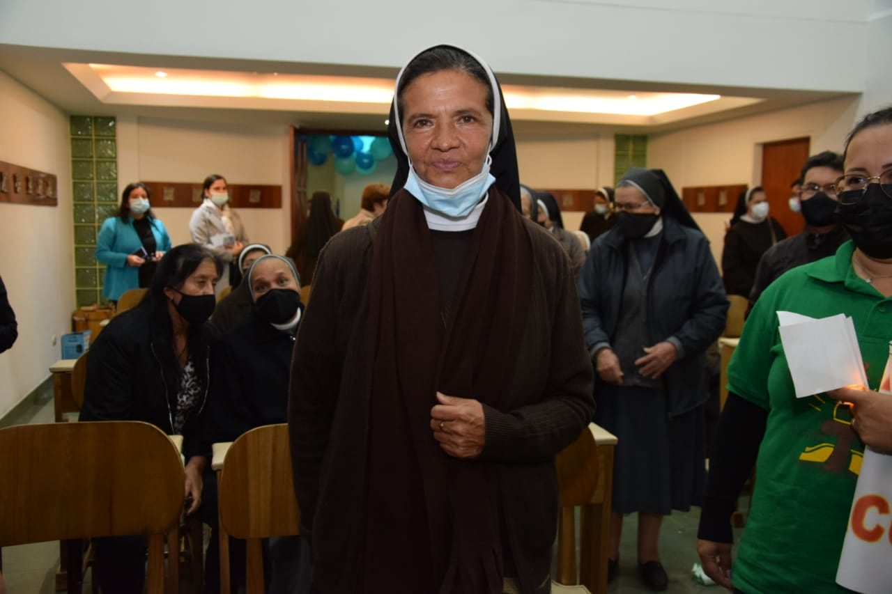 Monja Gloria Cecilia Narváez