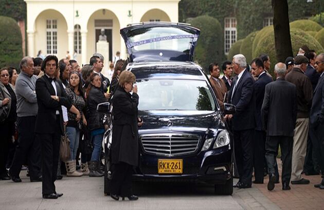 Lágrimas rodaron en la misa en honor a Fernando González Pacheco.