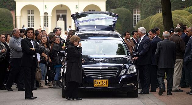 Lágrimas rodaron en la misa en honor a Fernando González Pacheco.