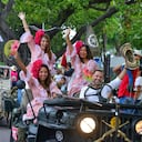 Los Jeep Willys Parranderos y las Piloneras le dieron color a las calles de Valledupar este sábado 27 de abril en la apertura del Festival.
