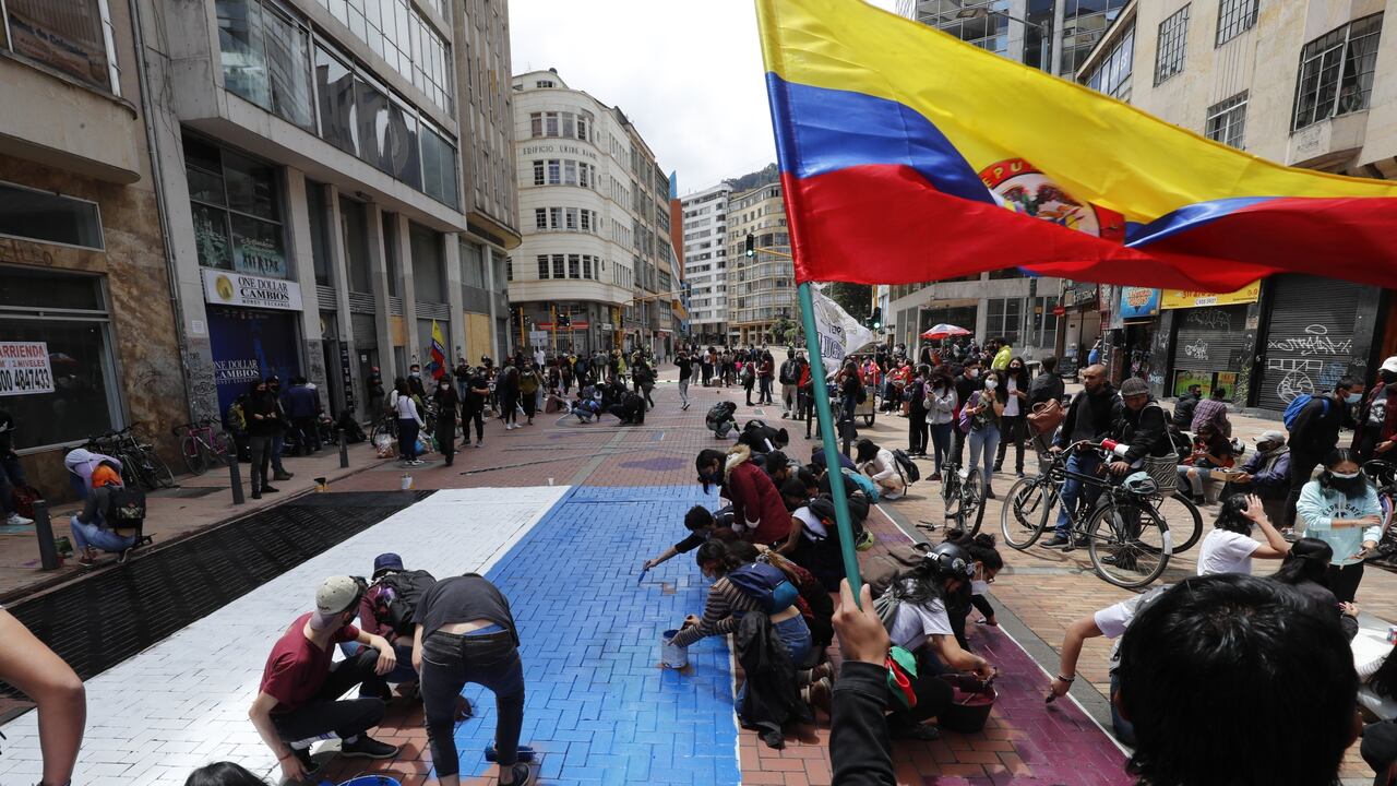 Paro Nacional concentraciones Plaza de Bolívar