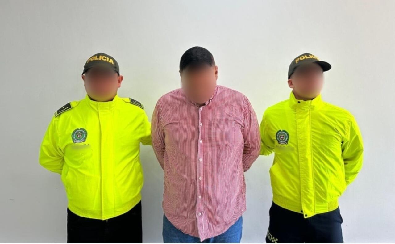 Así operaba la máquina de corrupción de un mayor activo del Ejército para autorizar permisos.