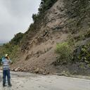 Autoridades atienden derrumbe en la vía Bogotá-Choachí