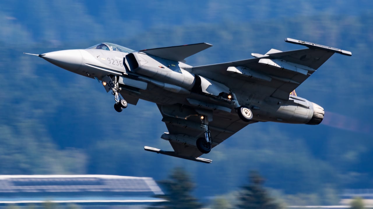 Avión de combate. Imagen de referencia.