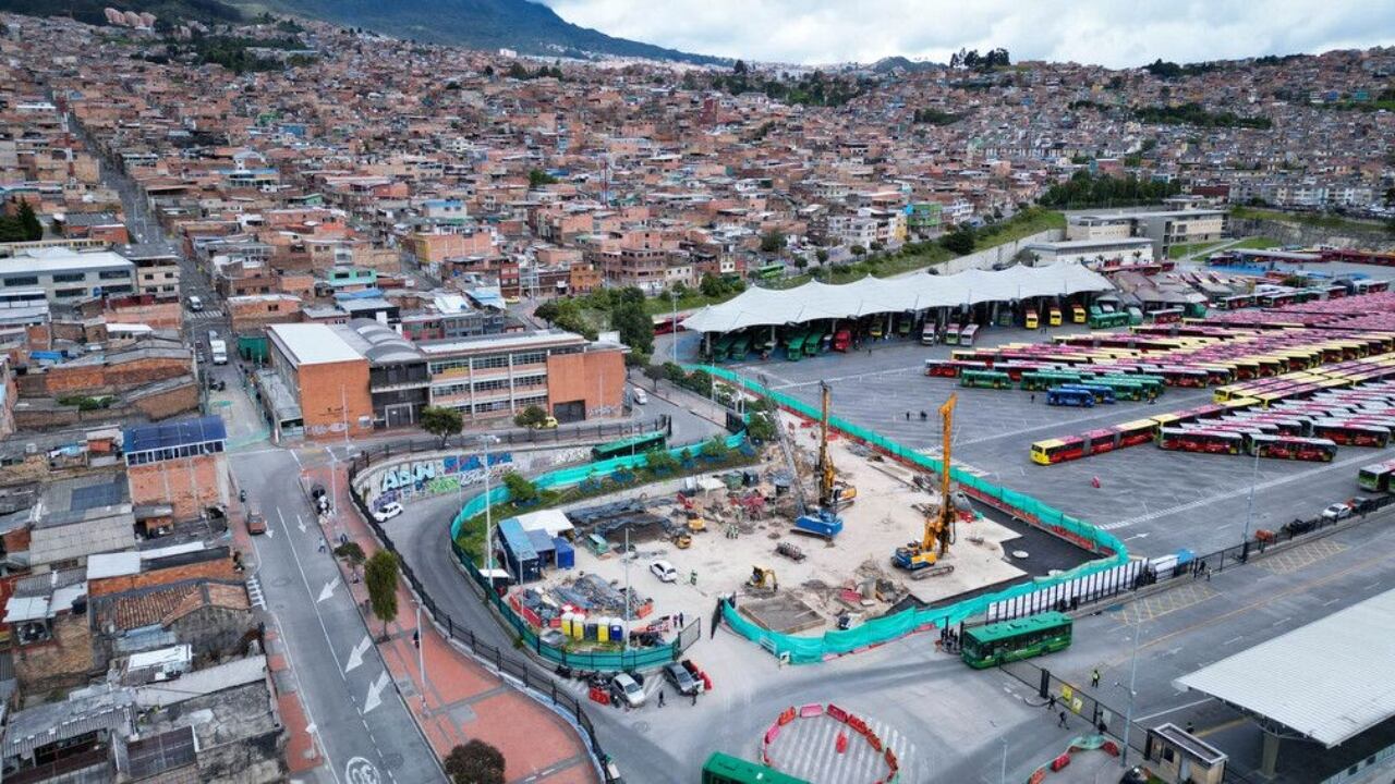 El cable tendrá 144 cabinas, cada una con una capacidad para 10 personas sentadas