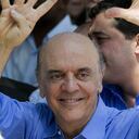 Las encuestas, muy cuestionadas por haber fallado en la primera vuelta, le dan a Dilma una ventaja de entre 4 y 11 puntos porcentuales sobre su rival José Serra para la segunda vuelta del 31 de octubre.