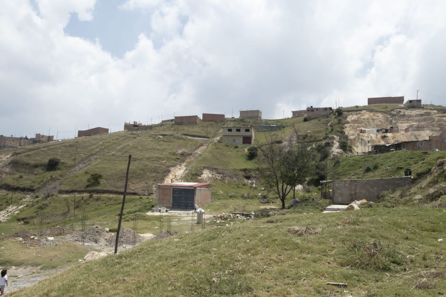 Autoridades alertan por venta de lotes ilegales en Ciudad Bolívar.