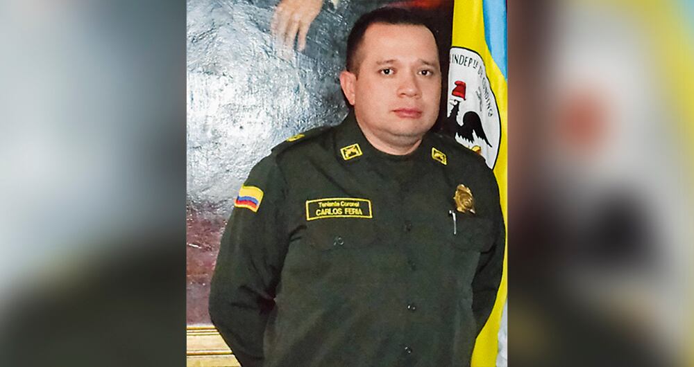 El coronel Carlos Feria, exjefe de seguridad del presidente Gustavo Petro, ha sido señalado como la persona que dio la orden de conseguir, a como diera lugar, lo que se le había perdido a Sarabia. 