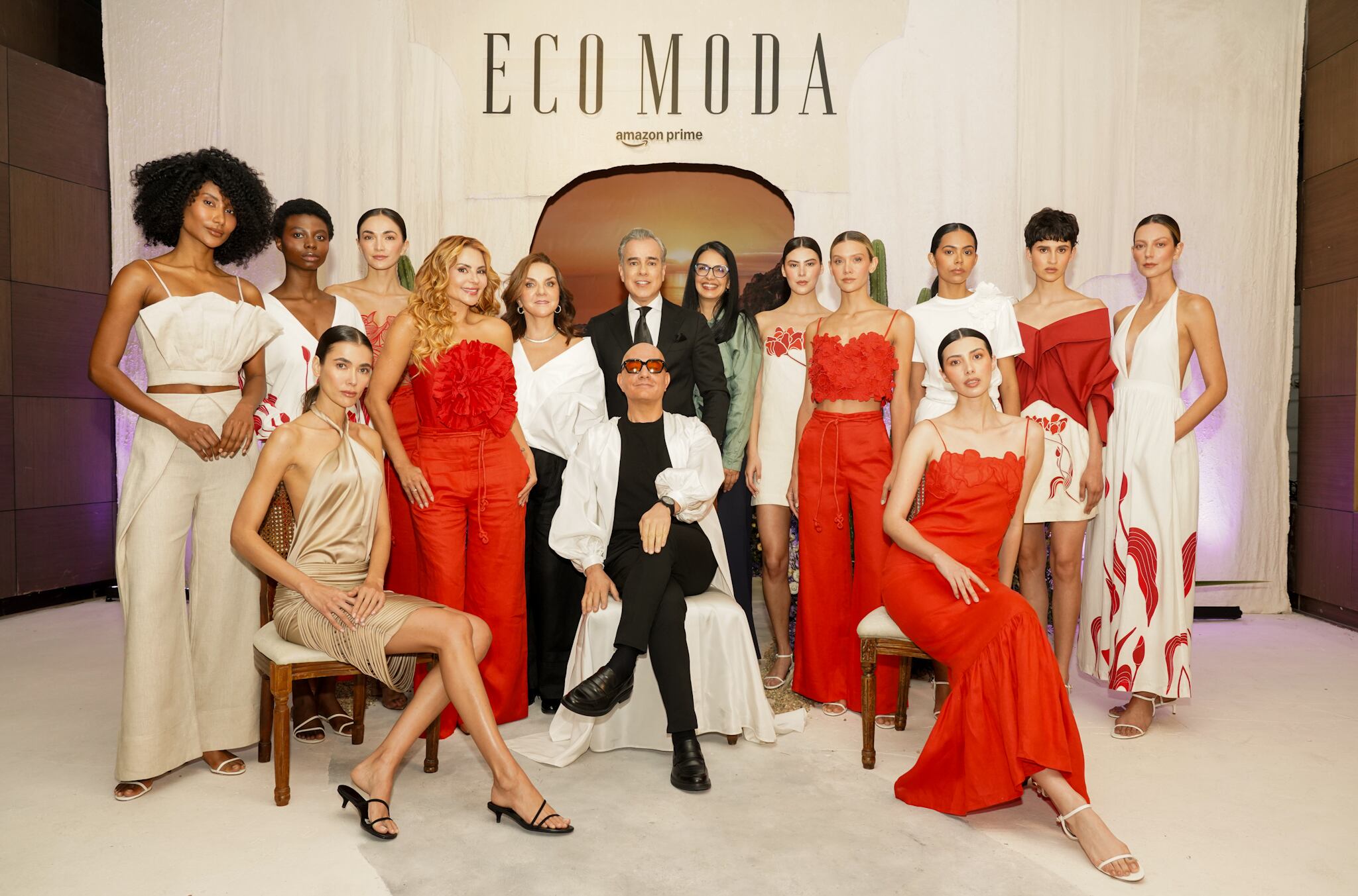 Ecomoda se toma Bogotá: Prime Video da vida al mundo de Betty la Fea: La Historia Continúa