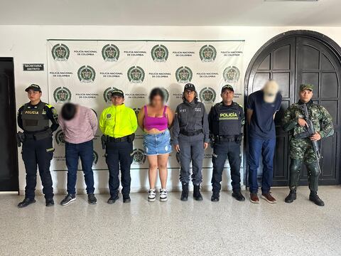 Una investigación exhaustiva de la Policía de Santander permitió establecer la participación de estos presuntos actores criminales en la explotación de menores.