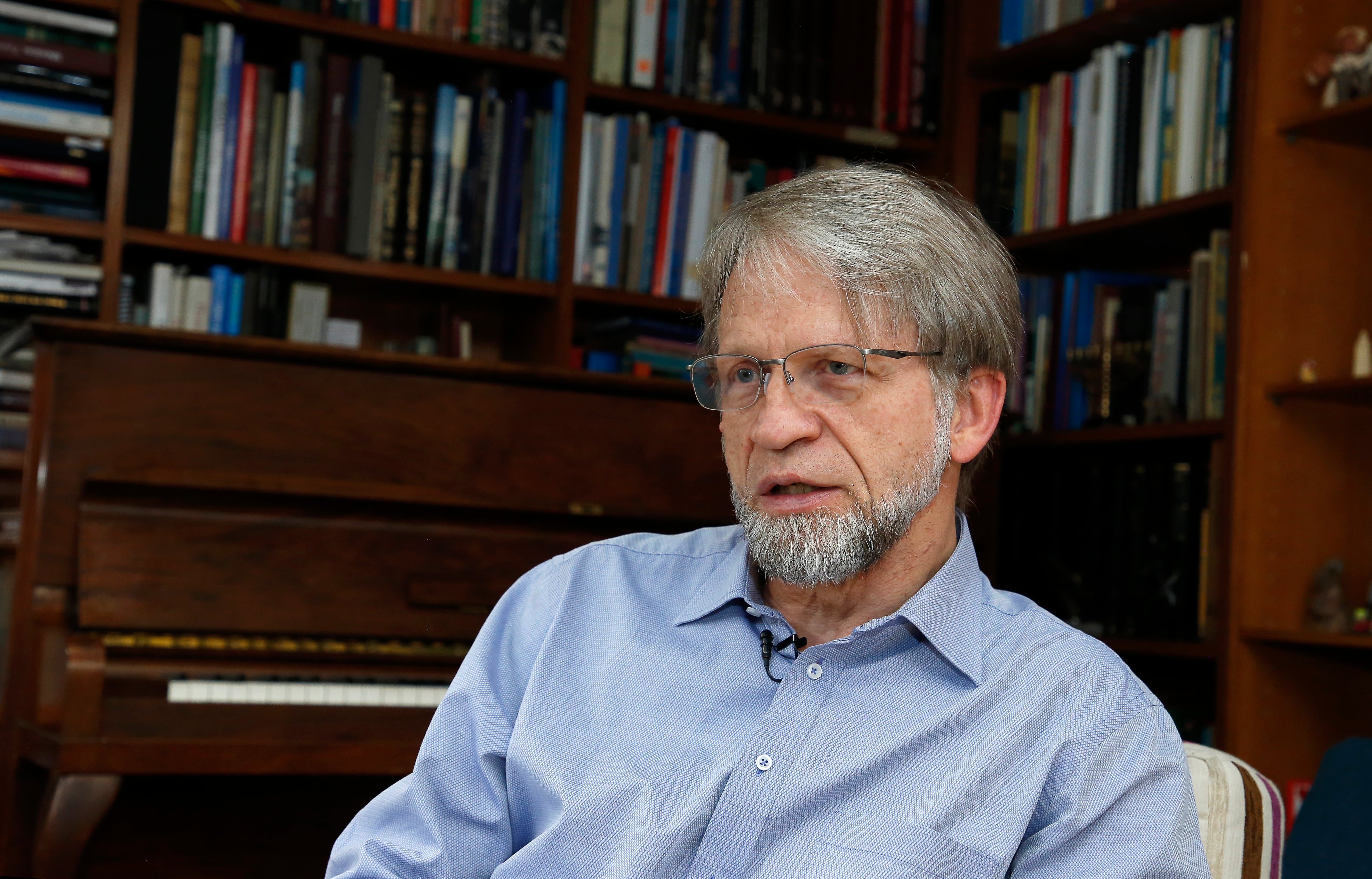 Antanas Mockus  senador de la Alianza Verde