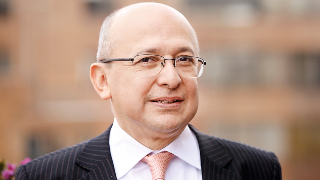 EDUARDO MONTEALEGRE