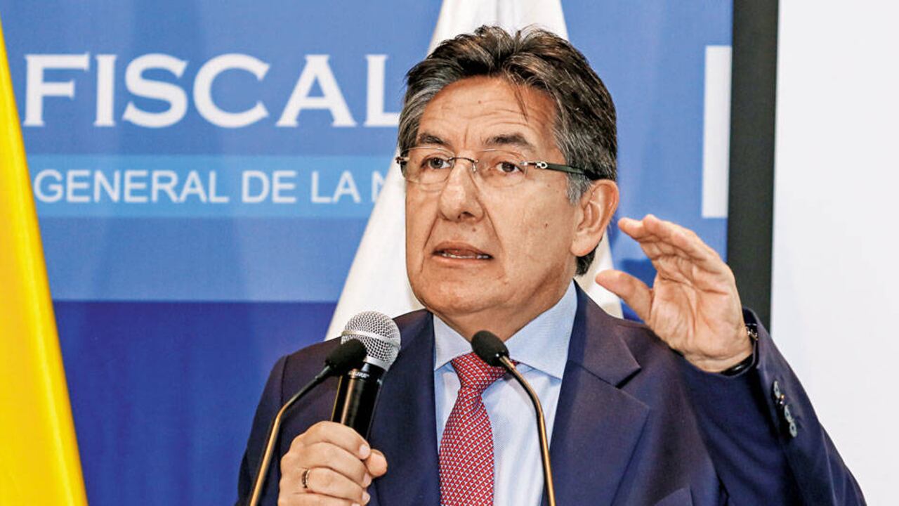 El fiscal general renunció aduciendo razones de principios y de desafío al Estado de derecho frente a la decisión de la JEP de liberar al excomandante de las Farc Jesús Santrich.