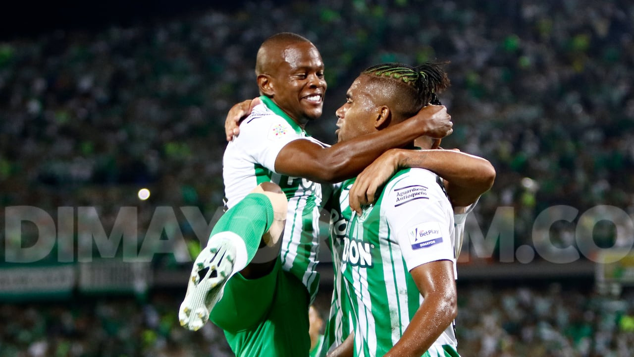 Yerson Candelo fue el autor del segundo tanto que le da la vuelta al mundo.