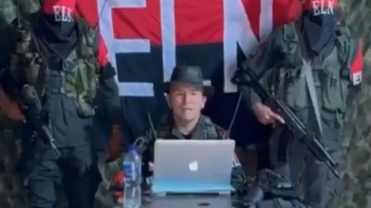 ELN anuncia que liberó a secuestrado por las disidencias de las Farc.