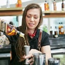 Diageo cuenta con un Comité Rainbow compuesto por colaboradores que desarrollan estrategias para promover la diversidad con un enfoque en la orientación sexual e identidad de género.