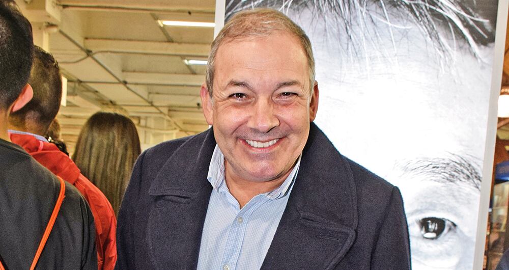 César Escola dejó el cigarrillo tras la llegada de su hijo, Martín. Había fumado desde los 13 años.