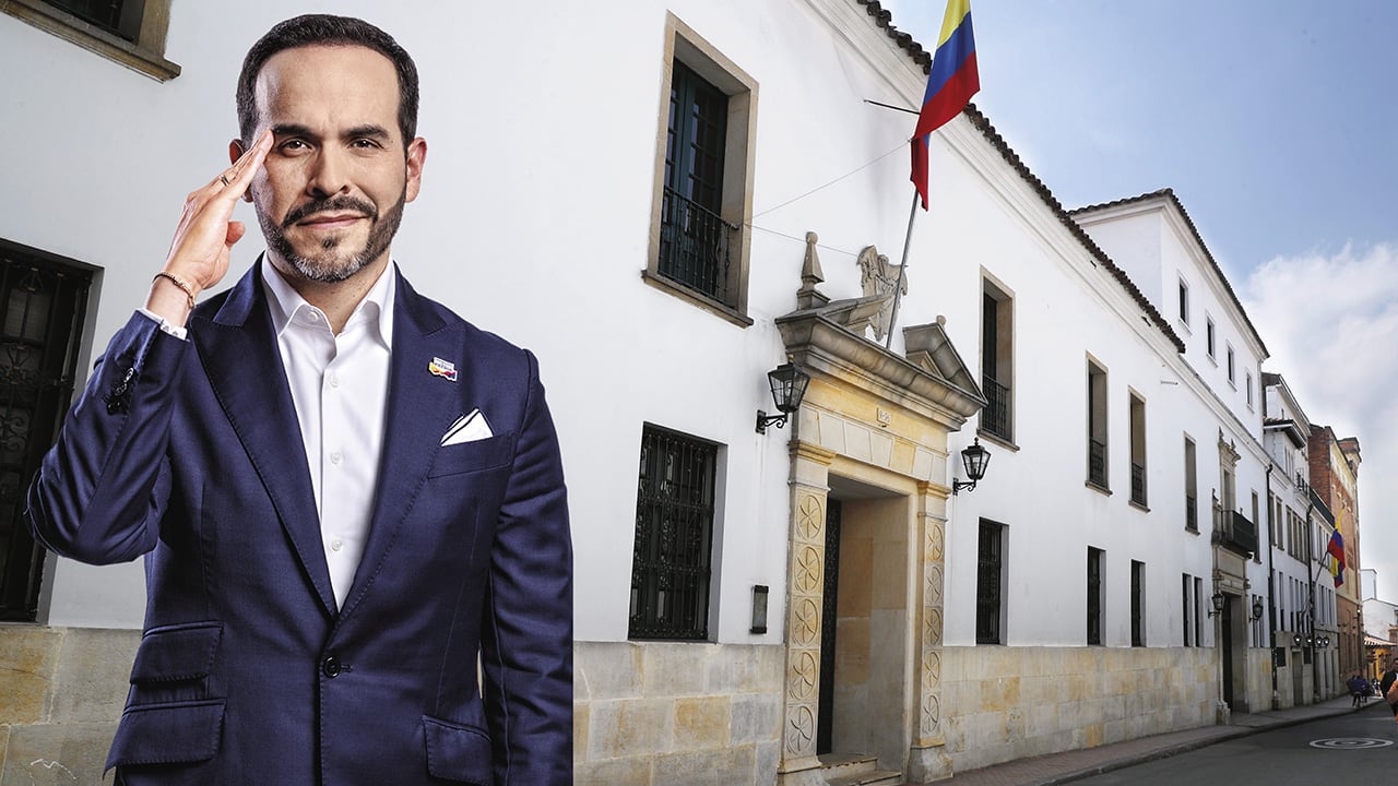 El Palacio de San Carlos ha concentrado el poder del país desde el siglo XVI. Fue vivienda de los virreyes, sede de la Presidencia y la Cancillería.