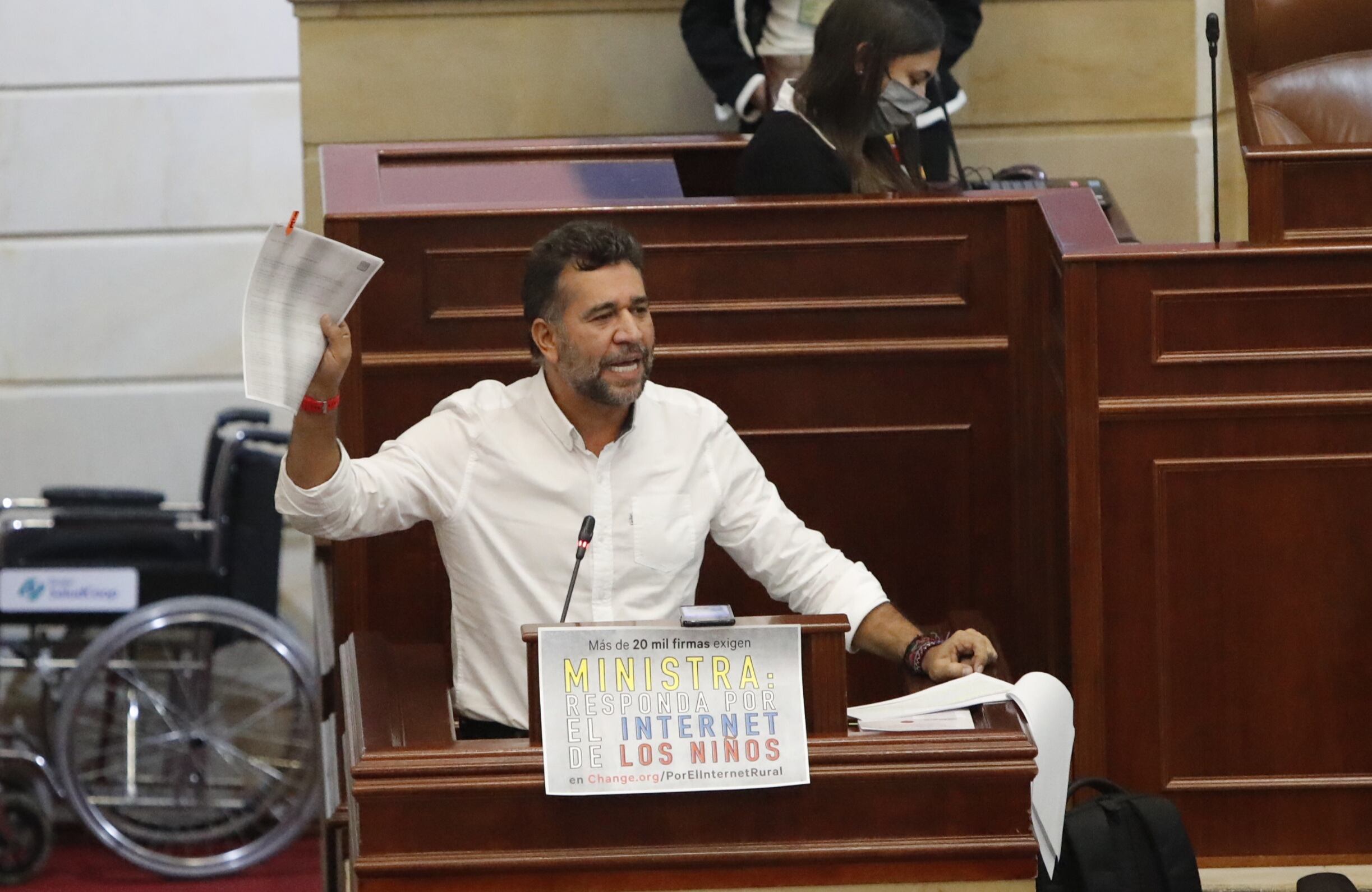 Representante a la cámara León Fredy Muñoz Debate de moción de censura Ministra TIC Karen Abudinen