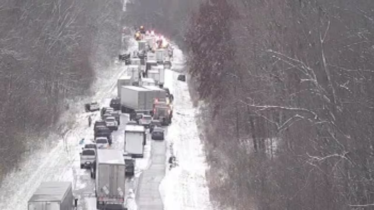 El accidente involucró 45 vehículos.