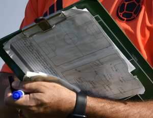 El 'papelito' de Néstor Lorenzo que se filtró en las fotos de la Selección Colombia