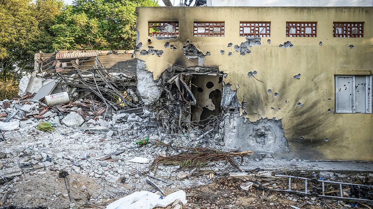 Más de 100 personas murieron asesinadas en el kibutz Be’eri.