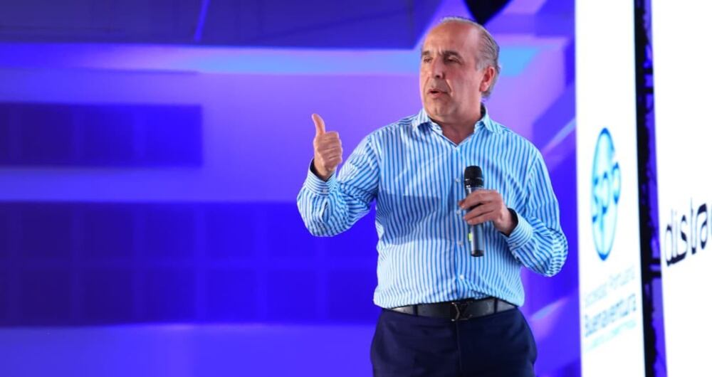 El ministro de Transporte, Guillermo Reyes, aseguró que el Aeropuerto del Café será una decisión de los habitantes de Manizales y el departamento de Caldas.