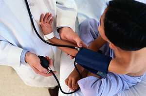 Durante la infancia, la mayoría de los niños con hipertensión arterial no presentan síntomas.