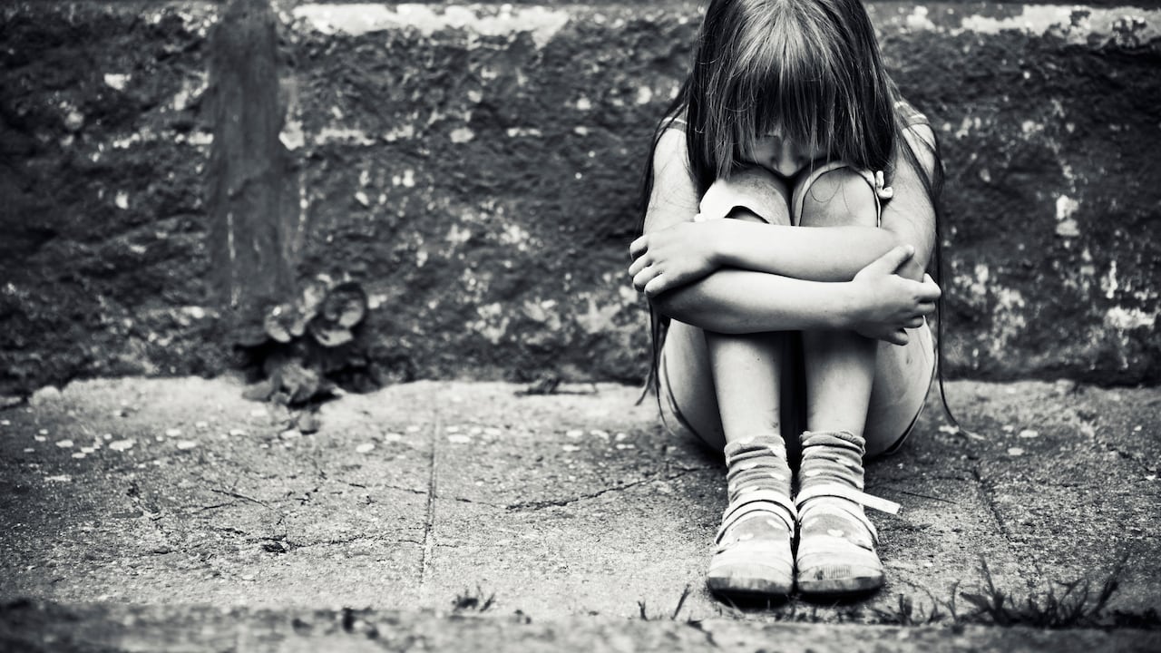 Una niña de seis años habría sido abusada al interior del baño de un colegio en Bogotá.