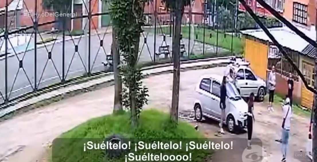 Juan Felipe Rincón, el 24 de noviembre de 2024, en el barrio Quiroga, en el sur de Bogotá, al momento de ser increpado y posteriormente asesinado