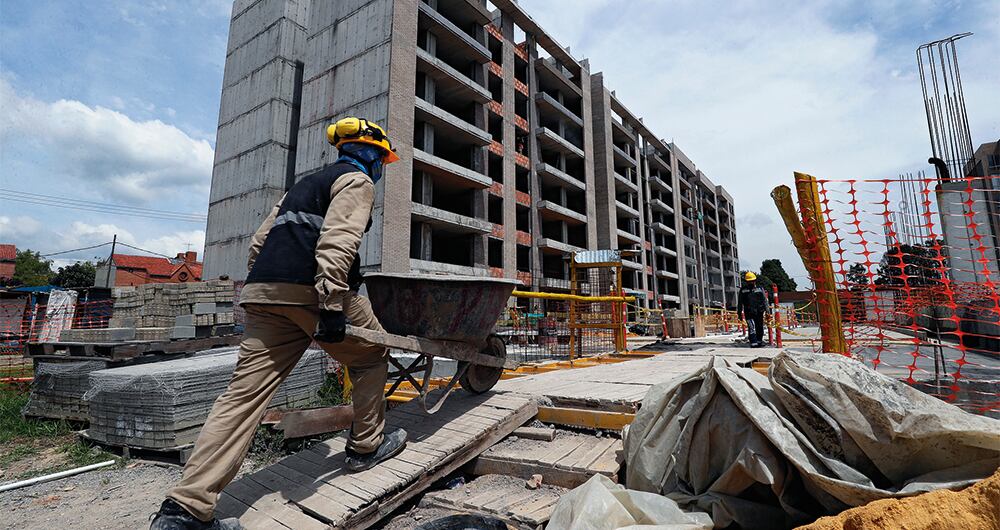 La construcción será uno de los pilares del plan de reactivación del Gobierno. La apuesta va desde pequeñas obras en las regiones hasta megaproyectos y vías 5G.