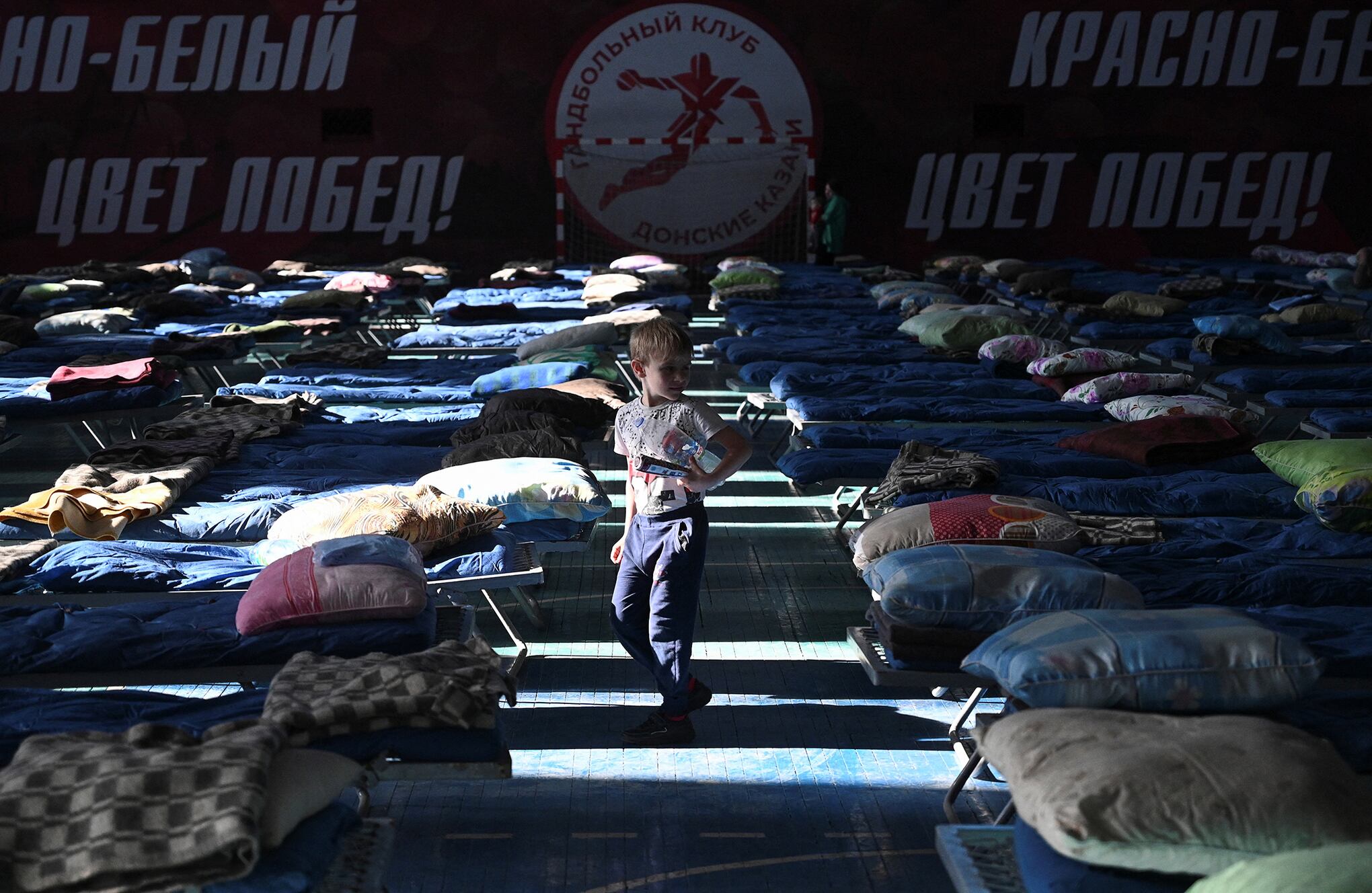 Ucranianas evacuadas en medio de temores de invasión