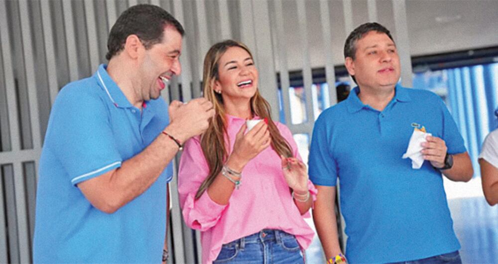   Estas fotografías confirman la cercanía del senador José Alfredo Gnecco con los ministros de Gustavo Petro.