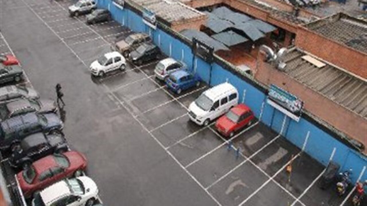 En mucho de los casos los Valet Parking invaden zonas peatonales