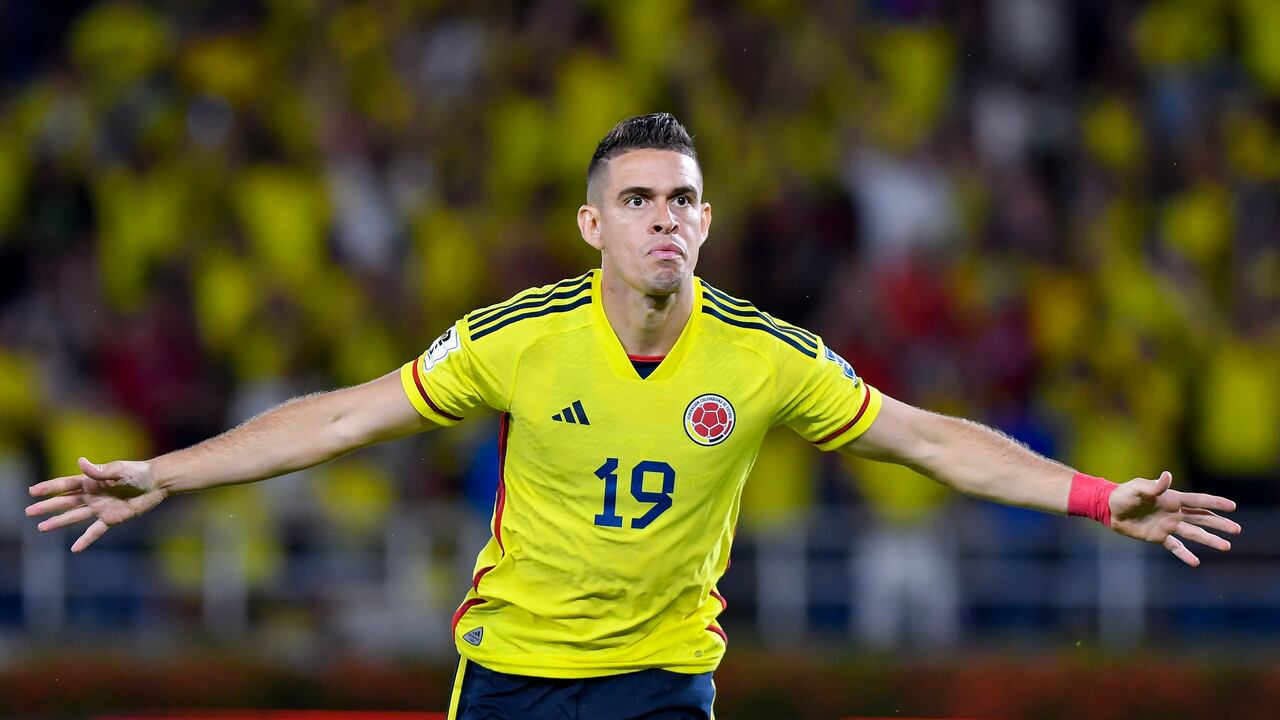 Rafael Santos Borré abrió el marcador ante Venezuela.