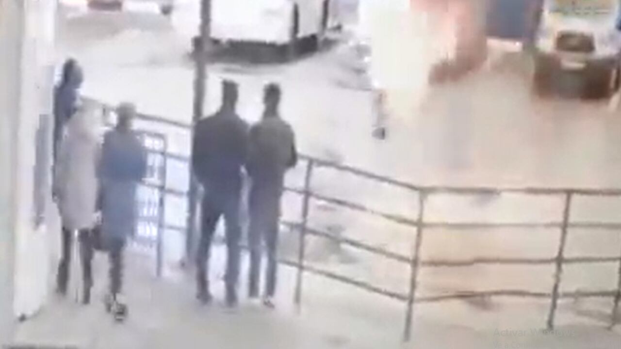 Hombre ruso se prende fuego para evitar ser reclutado para la guerra en Ucrania