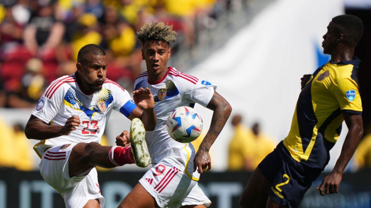 Ecuador vs Venezuela.